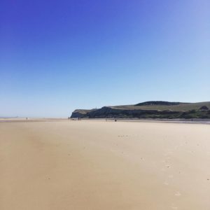 ©duventdansmesvalises - sur la plage abandonnée, tôt dans la matinée