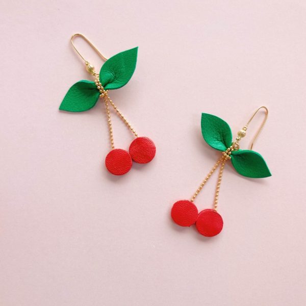 Boucles d'oreilles pendantes cerises originales