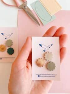 Set de 3 pin’s gommettes couleurs actuelles et intemporelles, artisanaux en cuir surcyclé